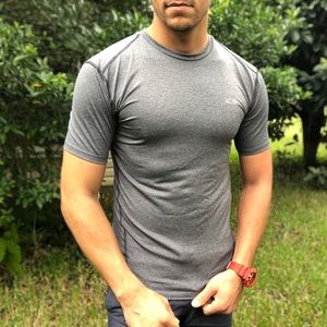 Men’s Champion Athletic DuoDry Shirt Size Small